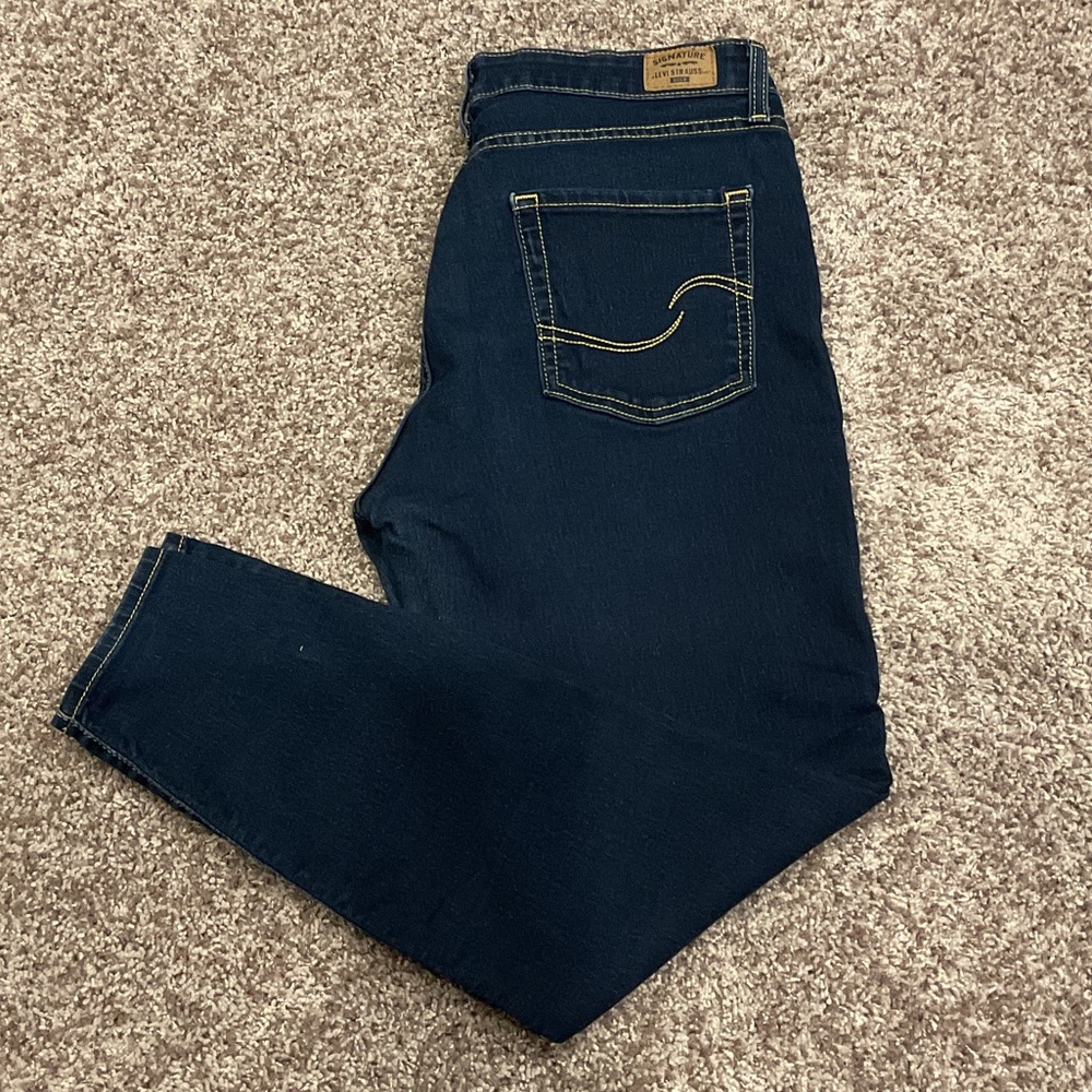 Signature by Levi Strauss Dark Blue Skinny Jeans, Size 10S